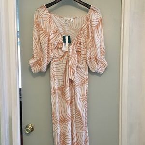 NWT Roxy empire waste dress. Size M. Super feminine.